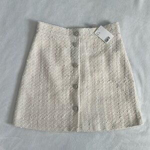 NWT H&M boucle skirt size 8